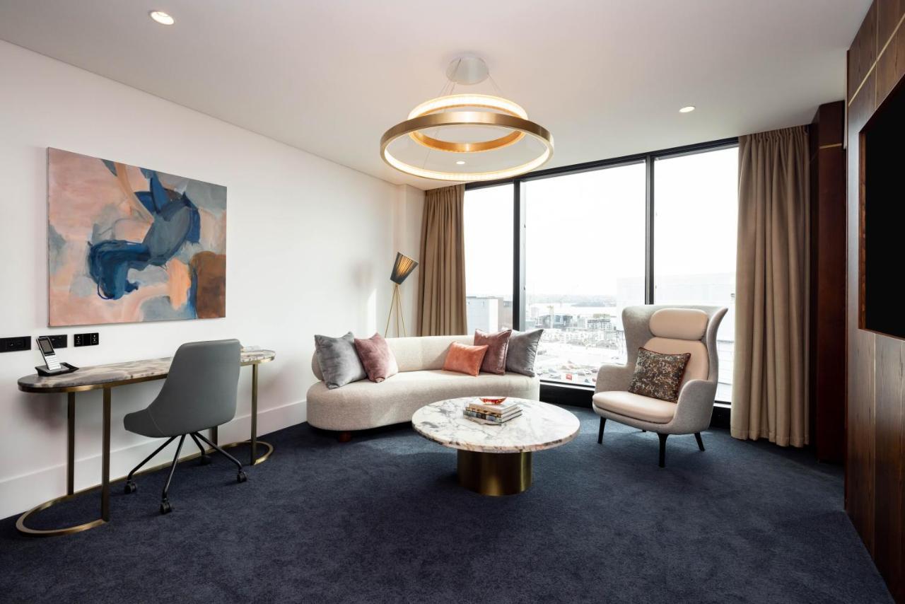 Horizon By Skycity Auckland Exteriör bild A suite at the hotel